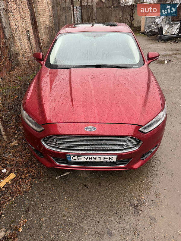 Седан Ford Fusion 2013 в Черновцах