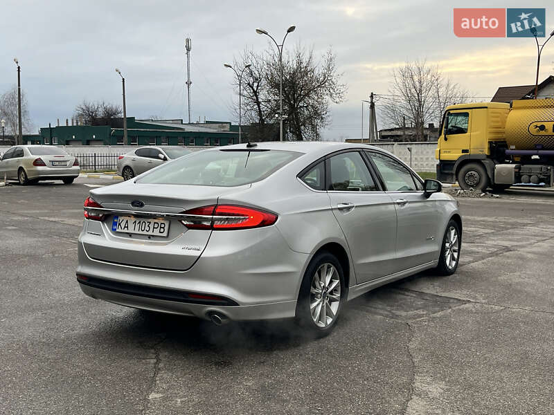 Седан Ford Fusion 2017 в Києві