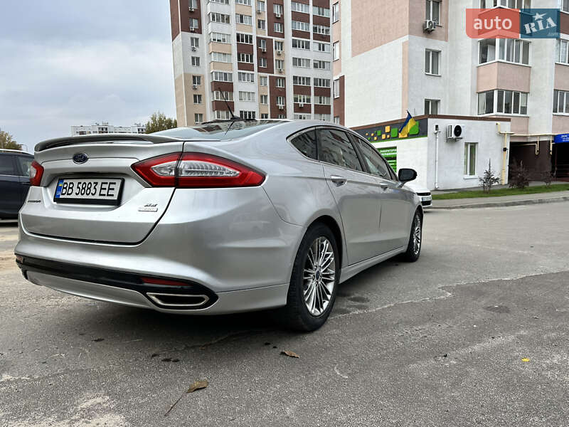 Седан Ford Fusion 2013 в Києві
