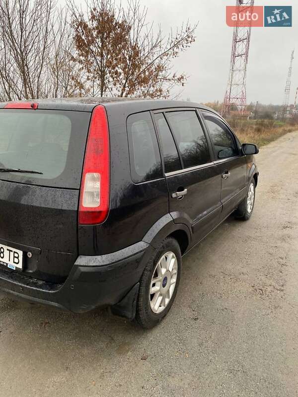 Хэтчбек Ford Fusion 2008 в Ракитном фото 3 Хэтчбек Ford Fusion 2008 в Ракитном