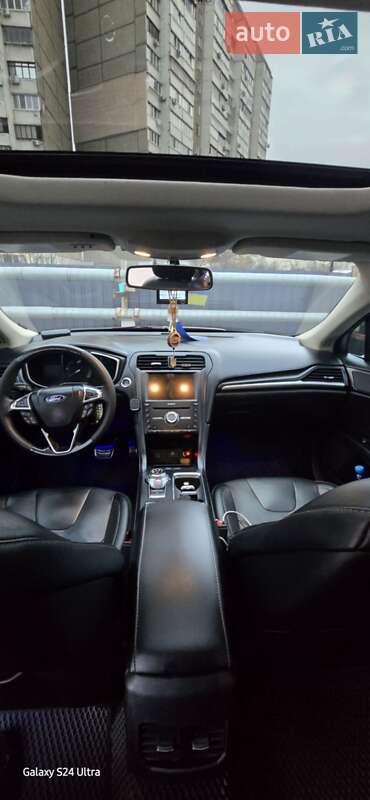 Седан Ford Fusion 2016 в Києві