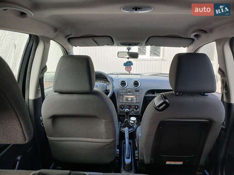 Хетчбек Ford Fusion 2006 в Чернігові