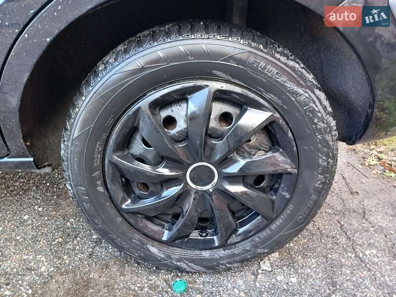 Хетчбек Ford Fusion 2006 в Чернігові