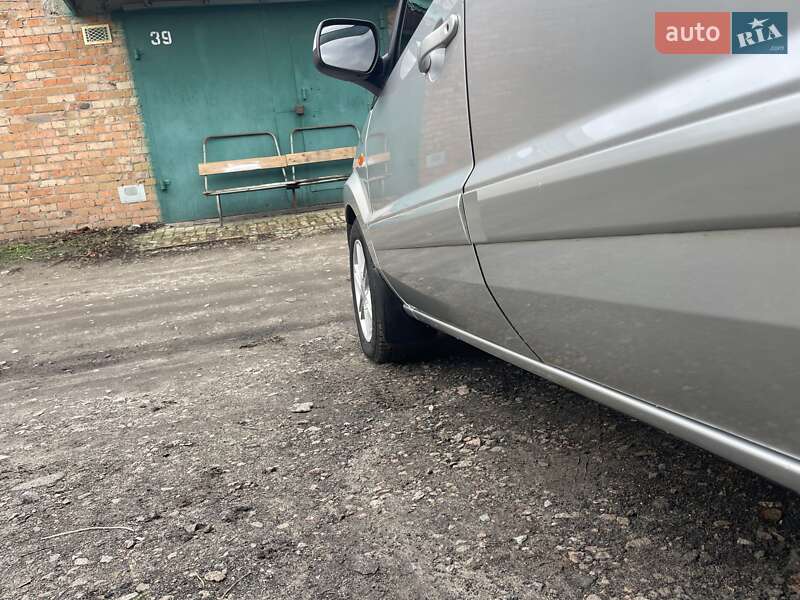 Хетчбек Ford Fusion 2010 в Ніжині