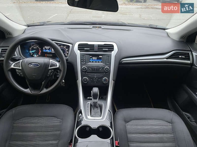 Седан Ford Fusion 2015 в Киеве фото 11 Седан Ford Fusion 2015 в Киеве