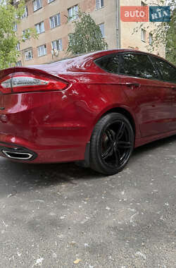 Седан Ford Fusion 2015 в Івано-Франківську