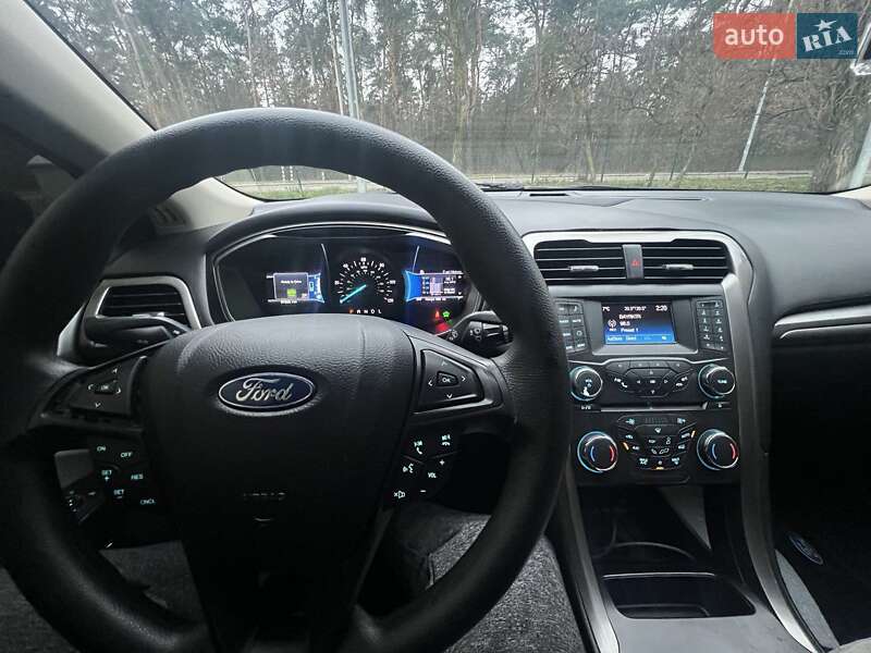 Седан Ford Fusion 2017 в Киеве фото 29 Седан Ford Fusion 2017 в Киеве