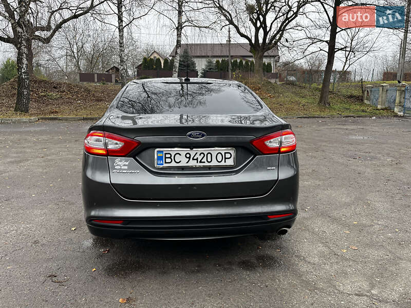 Седан Ford Fusion 2016 в Золочеве