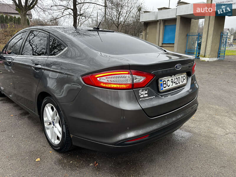 Седан Ford Fusion 2016 в Золочеве