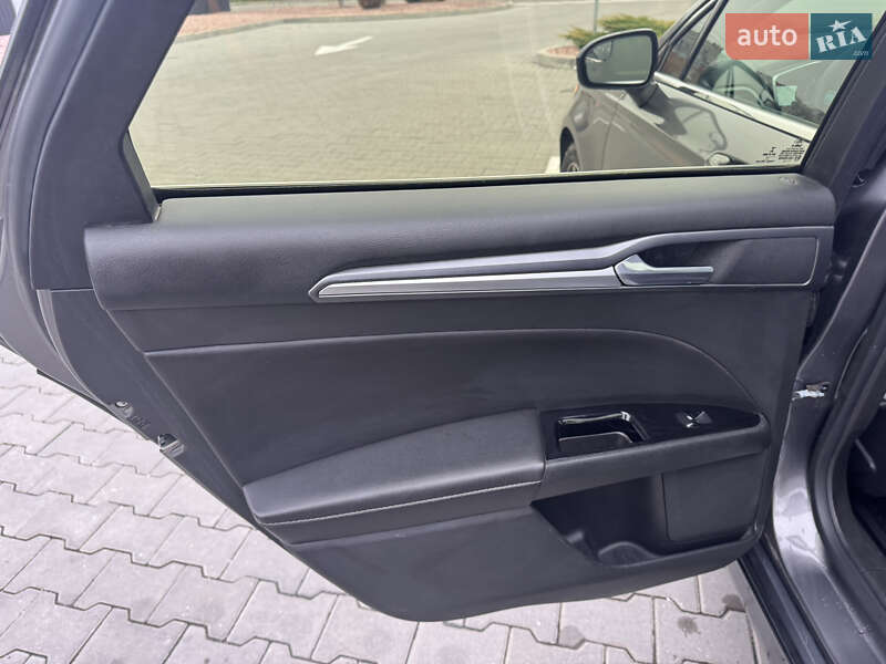 Седан Ford Fusion 2014 в Хмельницькому фото 20 Седан Ford Fusion 2014 в Хмельницькому