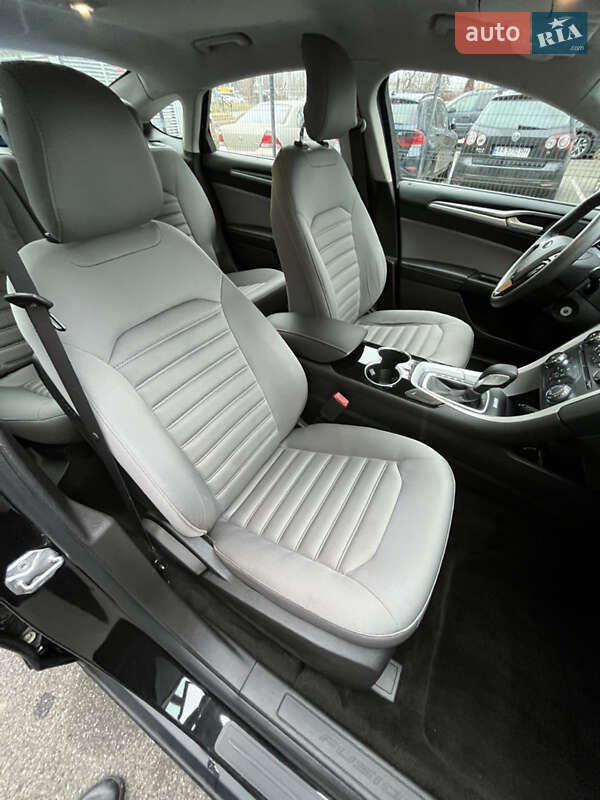 Седан Ford Fusion 2014 в Києві фото 23 Седан Ford Fusion 2014 в Києві