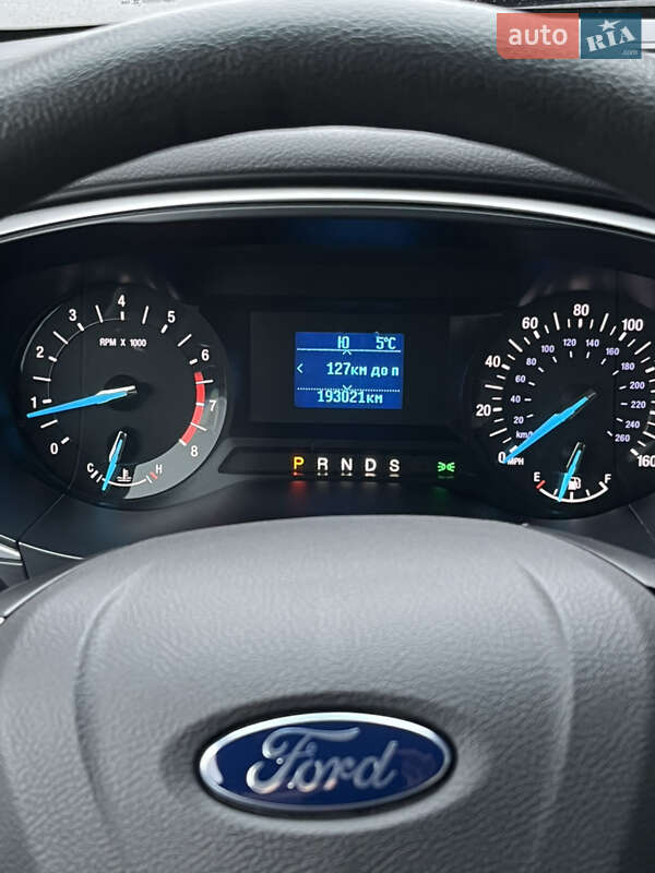 Седан Ford Fusion 2014 в Києві фото 15 Седан Ford Fusion 2014 в Києві