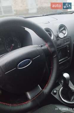 Хэтчбек Ford Fusion 2011 в Чернигове