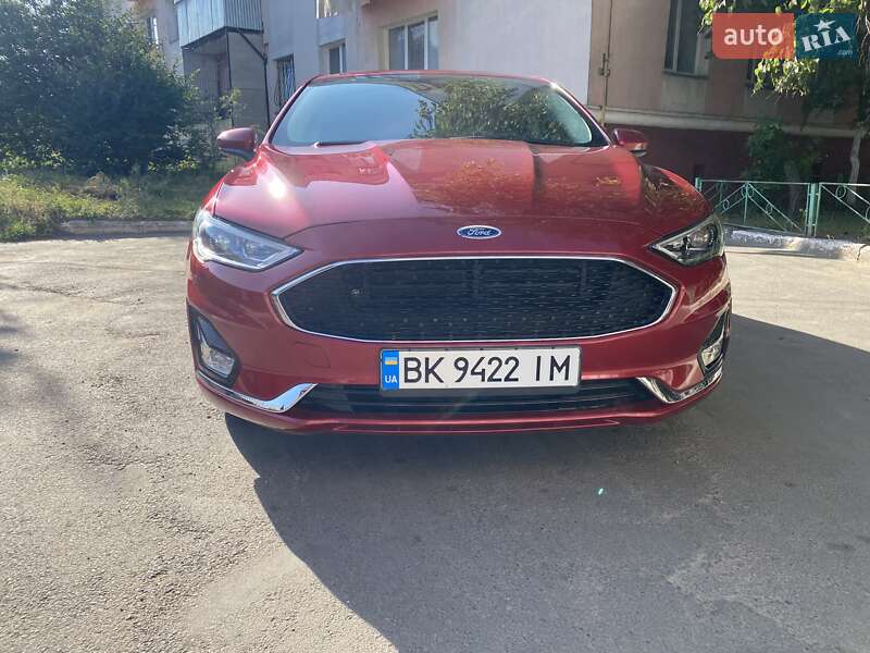 Седан Ford Fusion 2020 в Ровно
