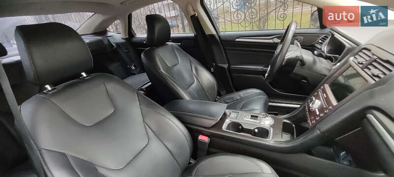 Седан Ford Fusion 2017 в Запорожье