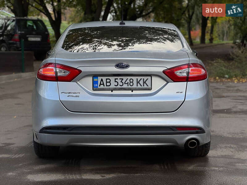 Седан Ford Fusion 2015 в Киеве