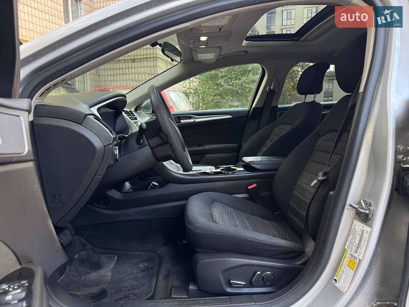 Седан Ford Fusion 2015 в Киеве