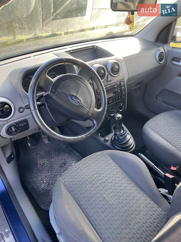 Хэтчбек Ford Fusion 2002 в Зборове фото 20 Хэтчбек Ford Fusion 2002 в Зборове