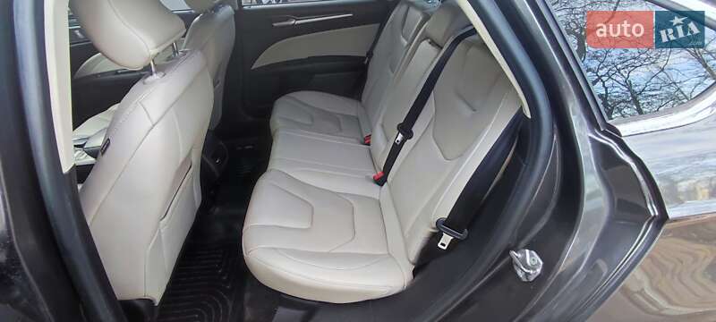 Седан Ford Fusion 2017 в Киеве фото 3 Седан Ford Fusion 2017 в Киеве
