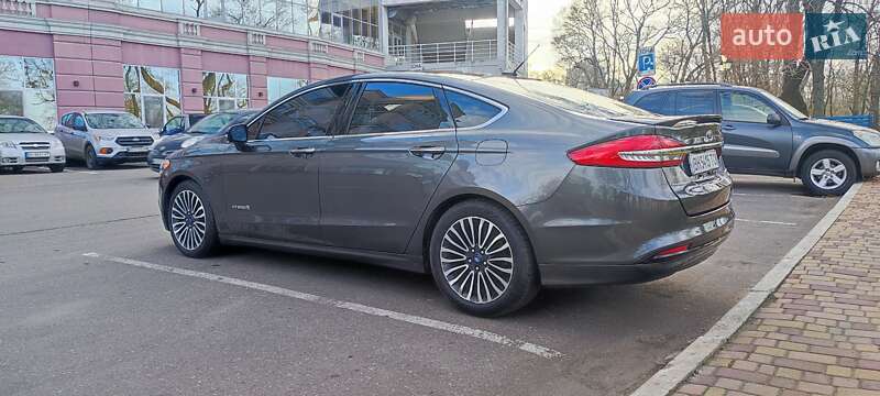 Седан Ford Fusion 2017 в Киеве фото 16 Седан Ford Fusion 2017 в Киеве