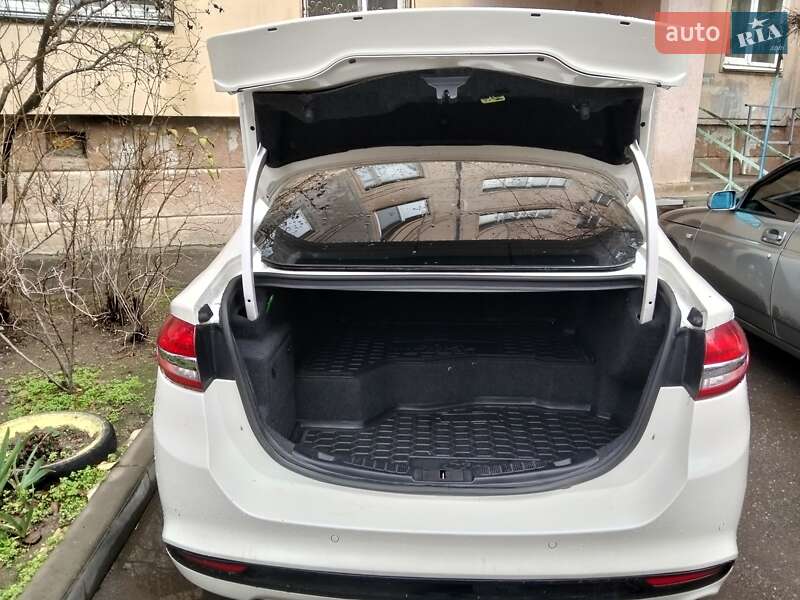 Седан Ford Fusion 2018 в Николаеве фото 19 Седан Ford Fusion 2018 в Николаеве