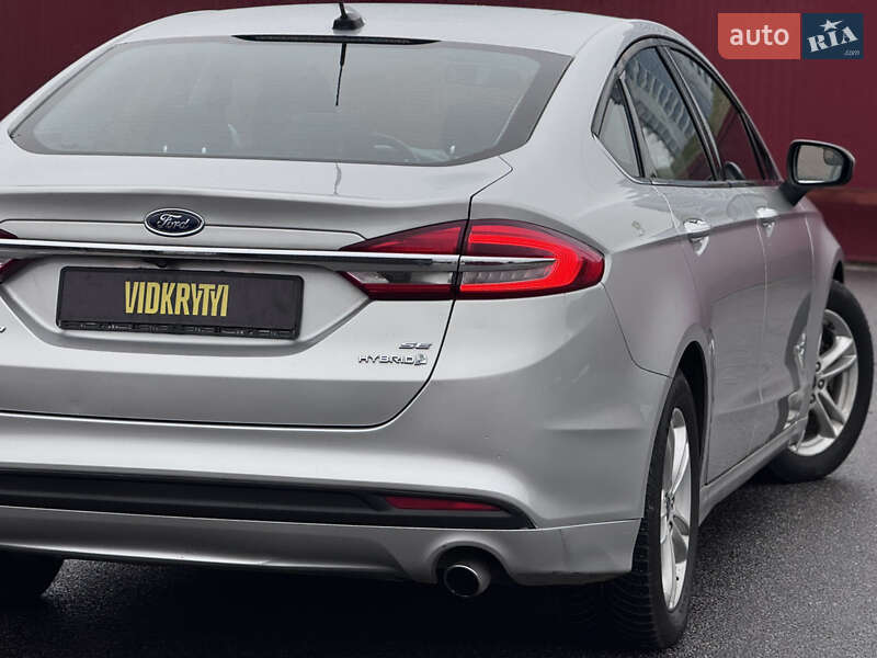 Седан Ford Fusion 2017 в Киеве