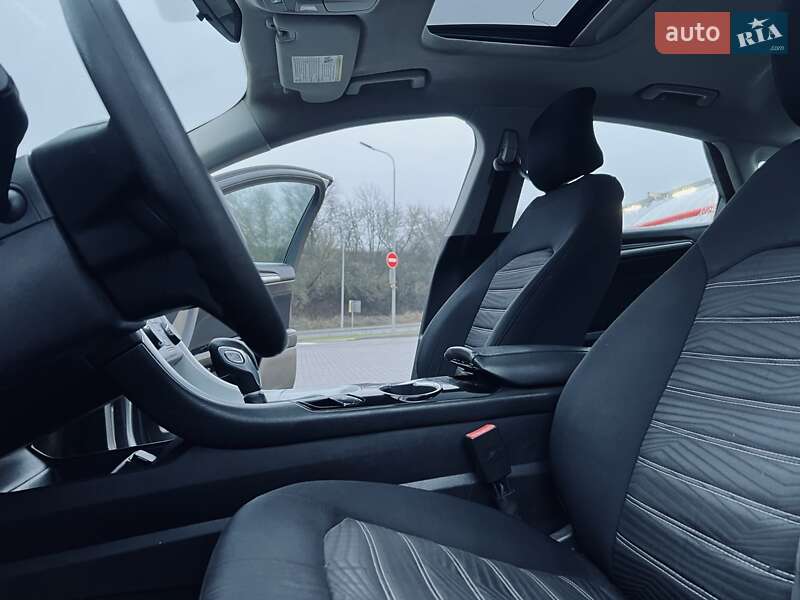 Седан Ford Fusion 2016 в Тернополе фото 15 Седан Ford Fusion 2016 в Тернополе