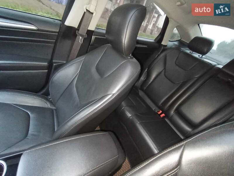 Седан Ford Fusion 2013 в Киеве