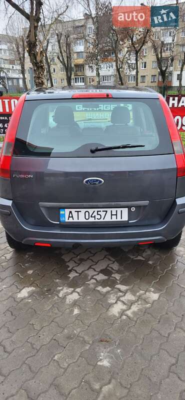 Хэтчбек Ford Fusion 2003 в Калуше