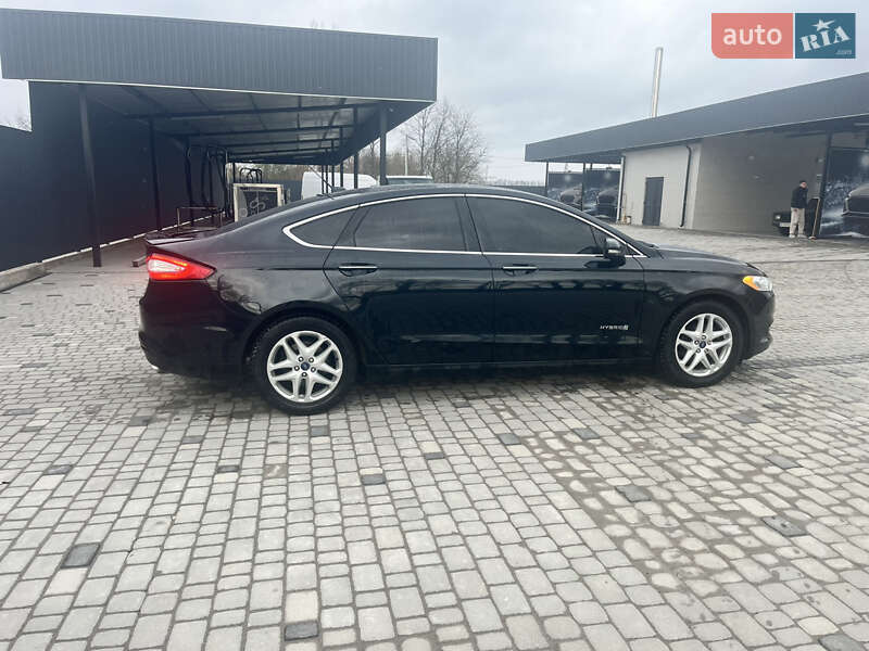 Седан Ford Fusion 2014 в Виннице