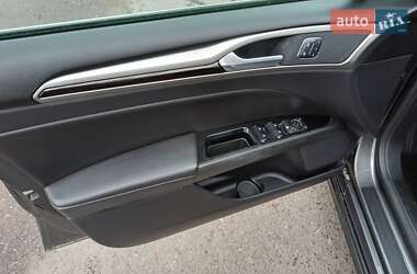 Седан Ford Fusion 2015 в Киеве