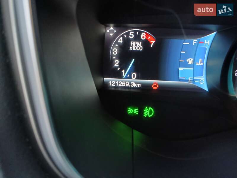 Седан Ford Fusion 2015 в Чернігові