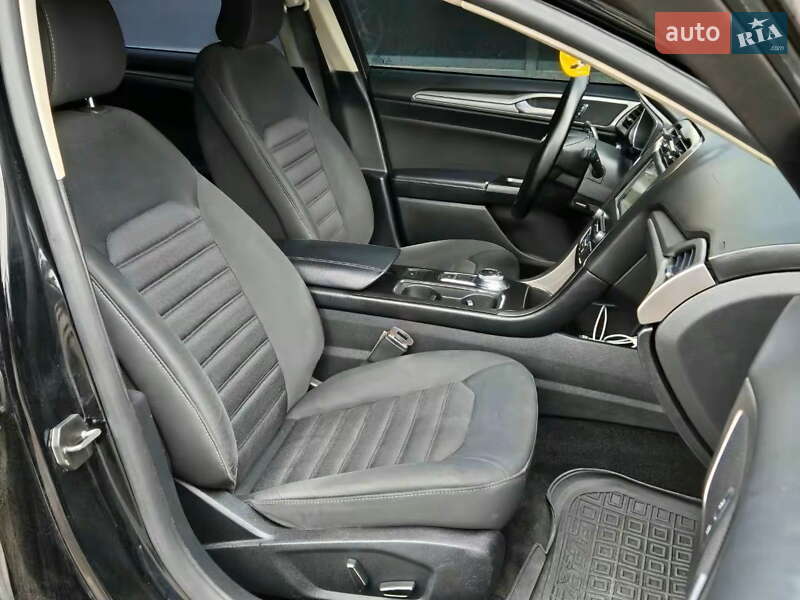 Седан Ford Fusion 2017 в Києві фото 26 Седан Ford Fusion 2017 в Києві