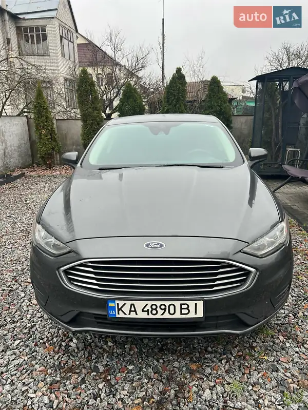 Ford Fusion 2019