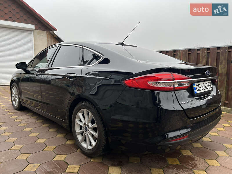 Седан Ford Fusion 2017 в Новгород-Северском