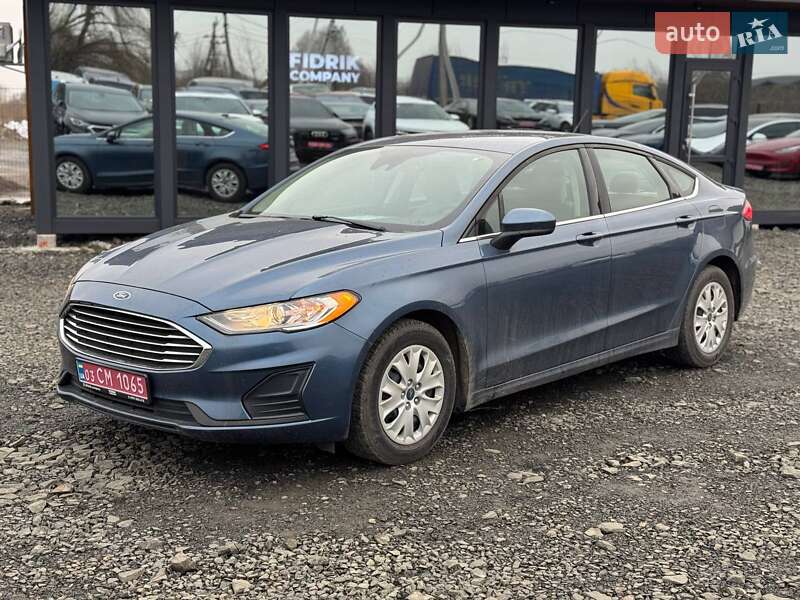 Седан Ford Fusion 2019 в Луцке фото 3 Седан Ford Fusion 2019 в Луцке