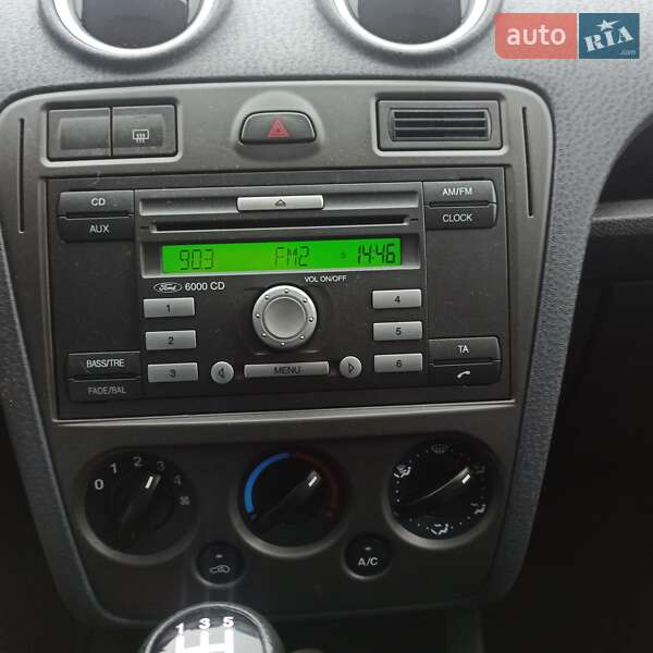 Хэтчбек Ford Fusion 2008 в Ивано-Франковске