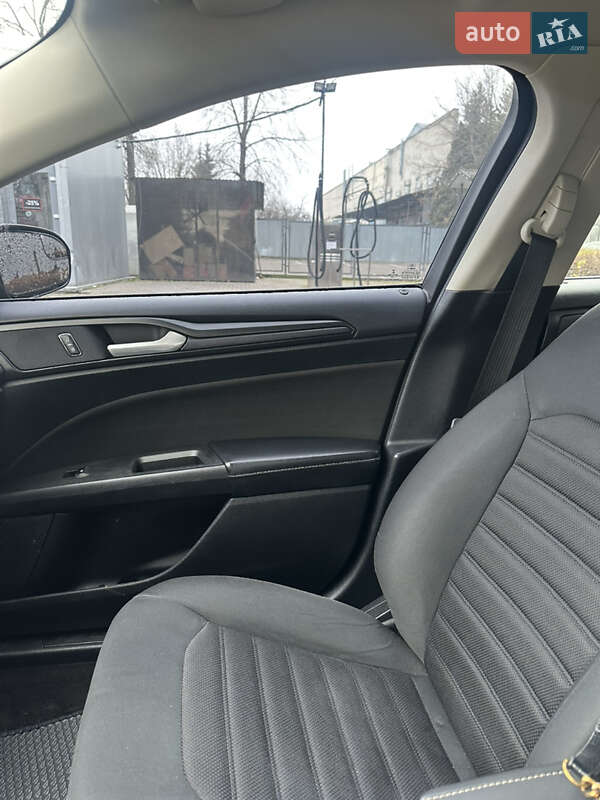 Седан Ford Fusion 2018 в Львове фото 5 Седан Ford Fusion 2018 в Львове