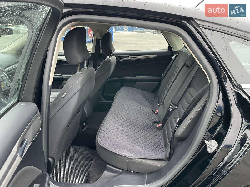 Седан Ford Fusion 2017 в Киеве фото 10 Седан Ford Fusion 2017 в Киеве