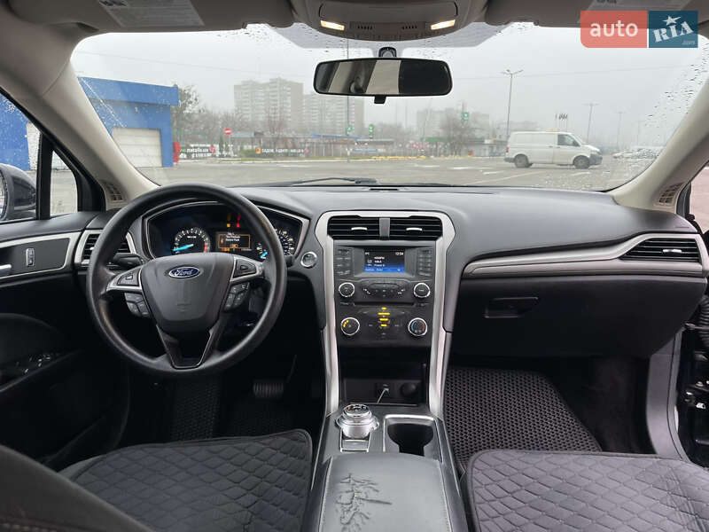 Седан Ford Fusion 2017 в Киеве фото 14 Седан Ford Fusion 2017 в Киеве