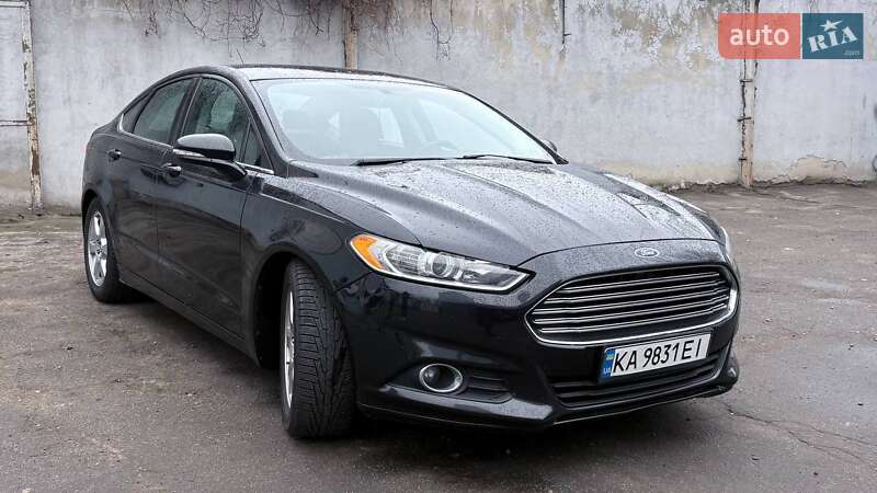 Седан Ford Fusion 2013 в Киеве