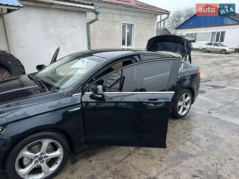 Седан Ford Fusion 2013 в Чернівцях фото 8 Седан Ford Fusion 2013 в Чернівцях