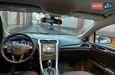 Седан Ford Fusion 2013 в Коломиї