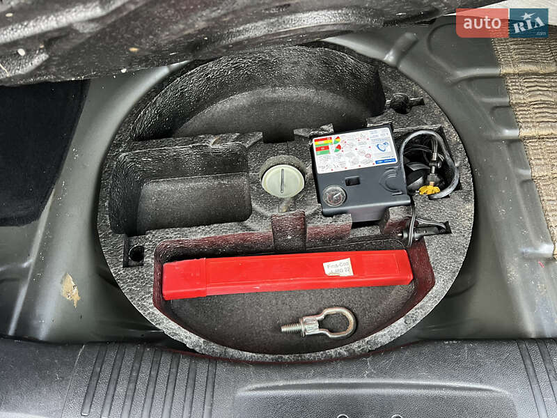 Хэтчбек Ford Fusion 2009 в Луцке