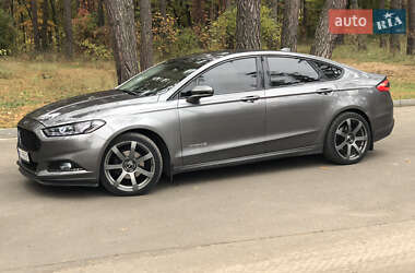 Седан Ford Fusion 2013 в Сумах