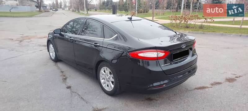 Седан Ford Fusion 2015 в Кременчуге фото 3 Седан Ford Fusion 2015 в Кременчуге