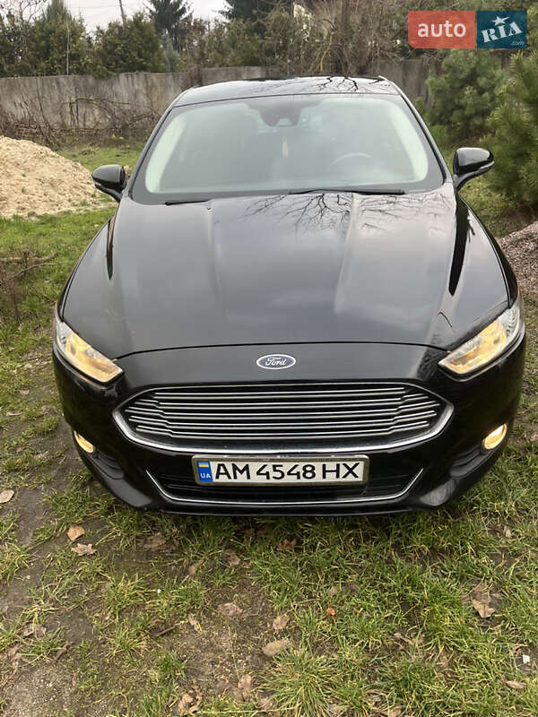 Седан Ford Fusion 2015 в Житомире