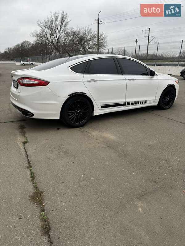 Седан Ford Fusion 2014 в Білгороді-Дністровському фото 7 Седан Ford Fusion 2014 в Білгороді-Дністровському