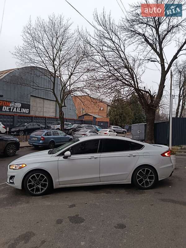 Седан Ford Fusion 2019 в Киеве фото 8 Седан Ford Fusion 2019 в Киеве