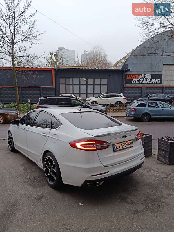 Седан Ford Fusion 2019 в Киеве фото 15 Седан Ford Fusion 2019 в Киеве